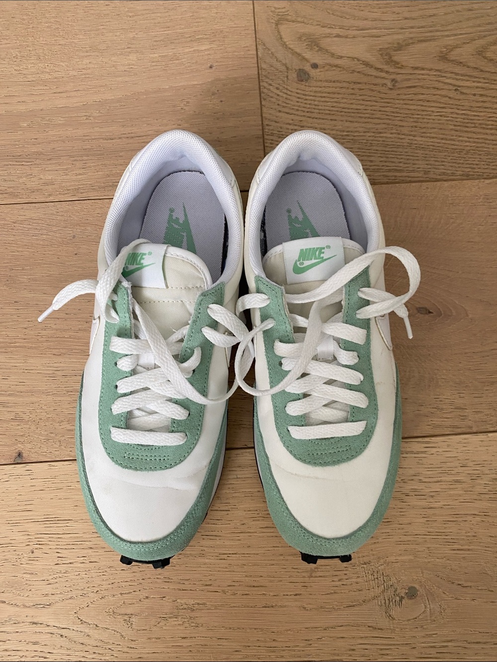 Nike Low-Top Athletic Sneakers in White and Mint